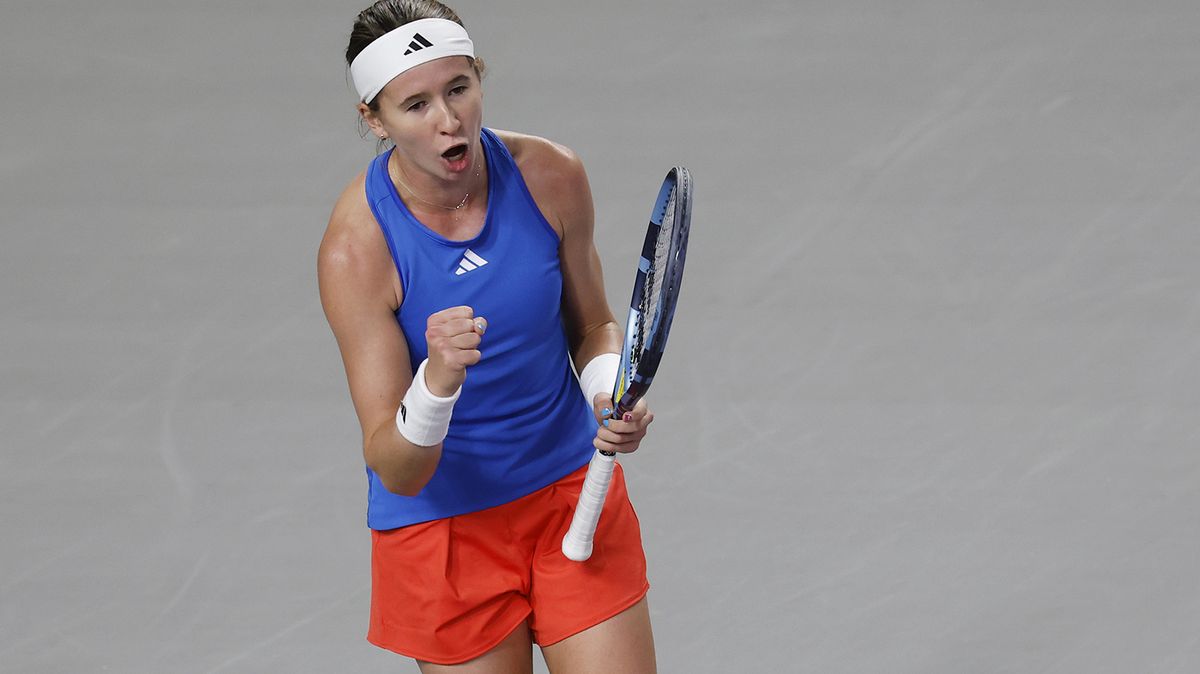 České debutantky řádily! Havlíčková hrála kulomety, pro Bartůňkovou byla těžší maturita